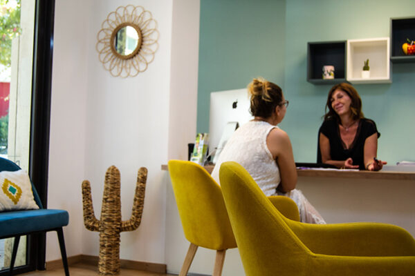 ccueil client assistance administrative entreprise Montpellier